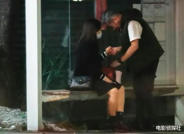 |52岁马国贤携小女友现身,两人年龄相差20岁,被嘲“父女恋”