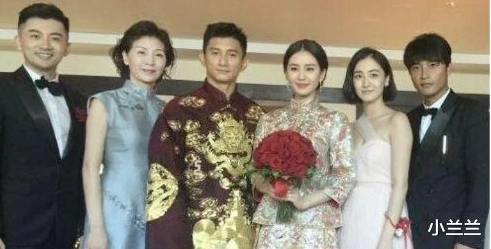 吴奇隆|比吴奇隆大2岁的丈母娘长啥样?看到照片后,网友说这声妈咋张嘴