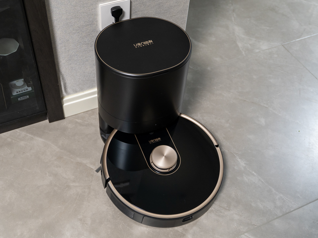 扫地机器人|多猫家庭必备!由利自动集尘扫地机器人晒单