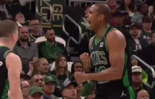 凯尔特人队|惨烈！NBA卫冕冠军崩盘，双探花爆砍60+21，MVP失落离场