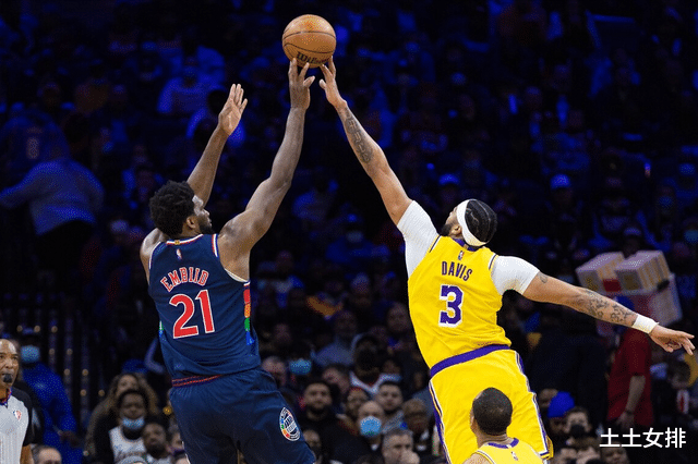 琼斯|湖人或送出蒙克！前NBA球星批评沃格尔，莫兰特强势表态