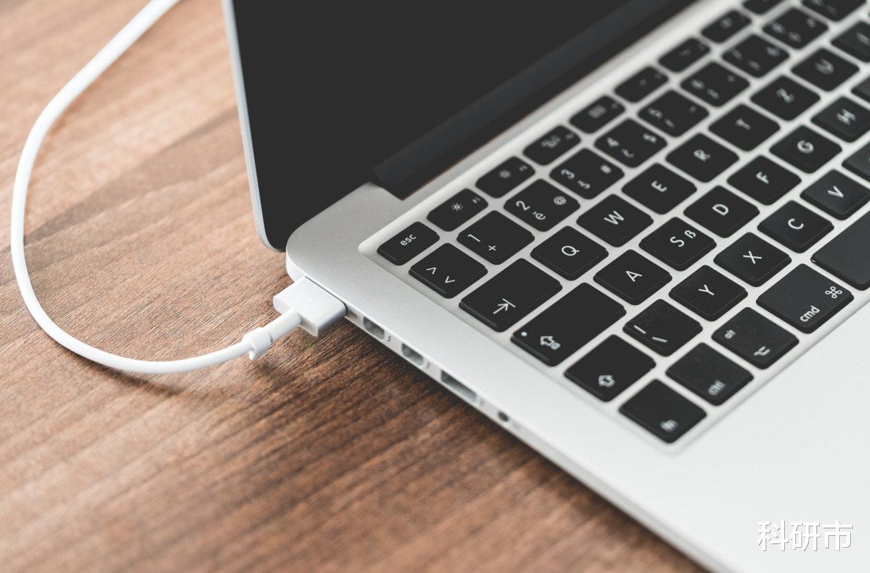 华为|华为66W充电器卖199,算贵吗?