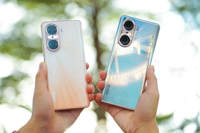 荣耀|体验过这三台手机后，一天一充其实真的不难