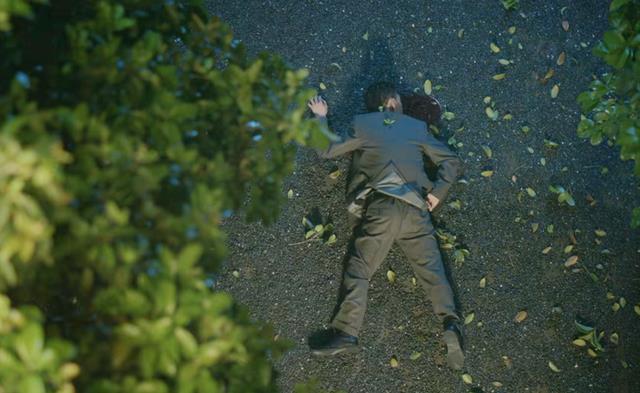 牛骏峰|播2集,挤到榜单第一,豆瓣大片好评,牛骏峰谍战剧凭啥这么横