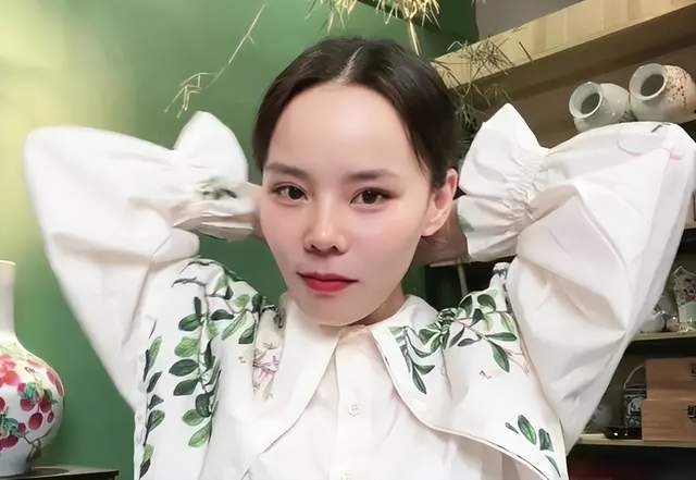 许敏|熊磊卖陶瓷销量爆棚，晒表弟打包视频，称生活不辜负每个努力的人