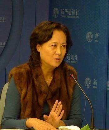 柏寒|演员柏寒：丈夫意外离世，她又患癌，留下儿子给海清养