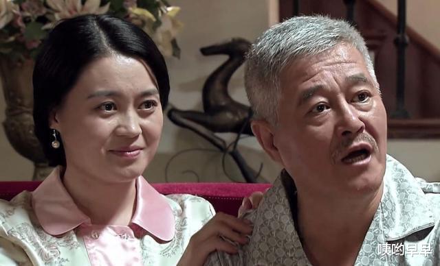 关婷娜|演员关婷娜:被赵本山捧红后,绯闻不断,如今40岁单身成父母心病