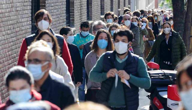 美国新研究:新冠病毒在空气中5分钟内失去90%传染力