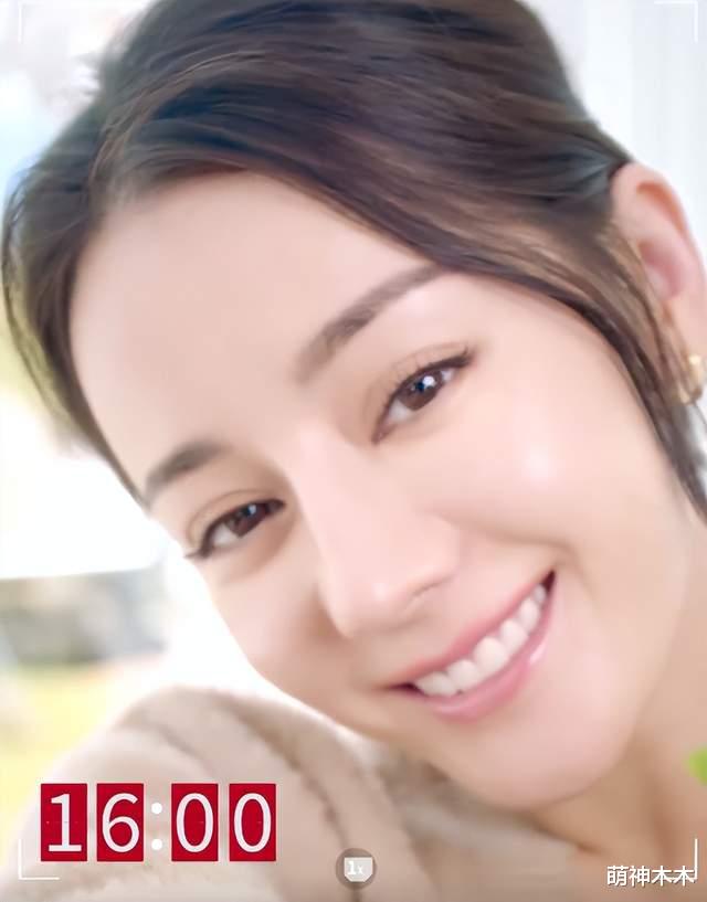 迪丽热巴|热巴30岁状态沧桑,最新护肤品广告曝光,滤镜太重被指没有说服力
