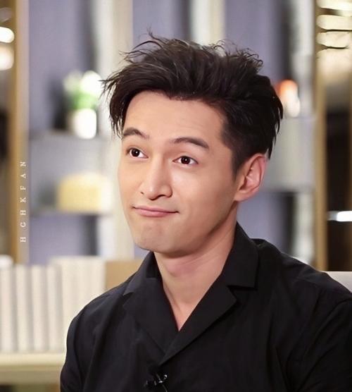 胡歌|胡歌官宣结婚生女,直言老婆不是公众人物,网友感慨太突然