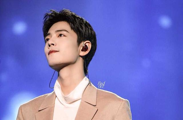 肖战|《猫眼》官宣肖战三部剧入围盛典，共获百次日冠，播放量将破百亿