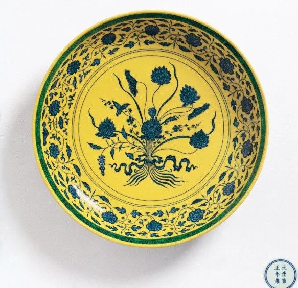 |为什么把瓷器上的莲花“捆”起来，可以卖得更贵吗？