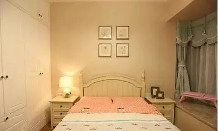 82㎡两居室，媳妇硬要玄关装镜子，阳台开放式，装修完才知实用