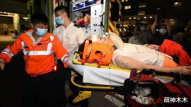 演唱会|红磡演唱会伤者术后并未脱险，或面临永久瘫痪，负责人鞠躬道歉