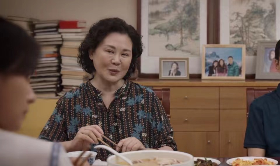 《县委大院》里4位黄金女配角,不仅演技好,年轻时还