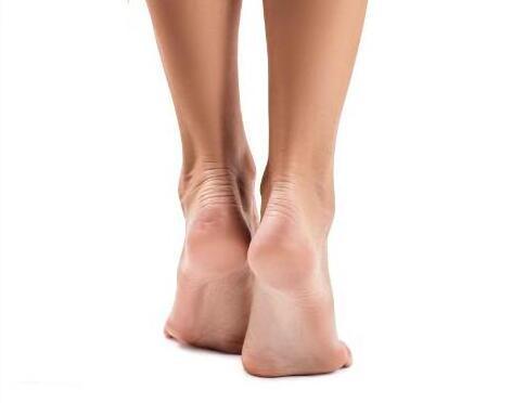 亚健康|每天坚持踮脚尖,身上或有4个好处,或能远离“亚健康”,需了解