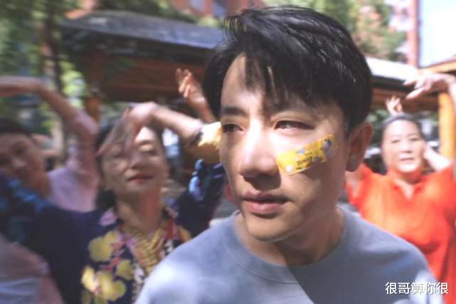 黄轩|黄轩出演《欢迎光临》引发共鸣,不仅演技获赞,还带火了一段独白