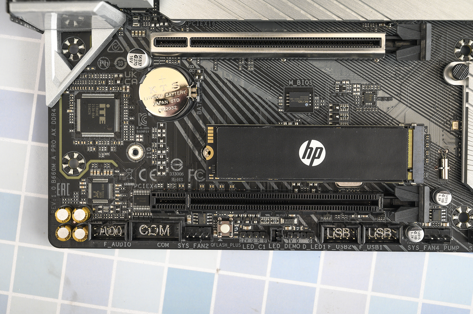 技嘉|主流级主板上市,B660M上限有多高,技嘉雪雕装机秀