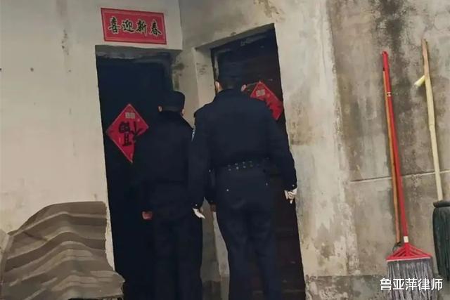 案例:欠债女子被3名债主囚禁侵犯,被发现时满身伤痕,见人就跪
