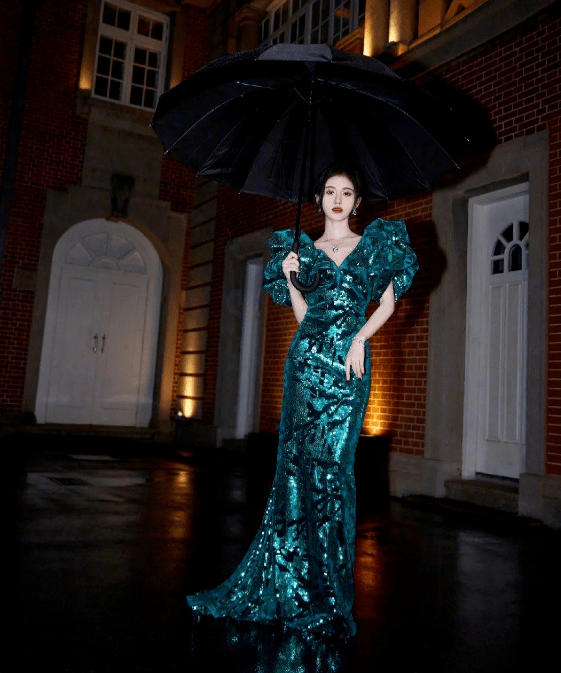 关晓彤|红毯“诈骗”！这些女星的精修和生图，不是一个人吧？