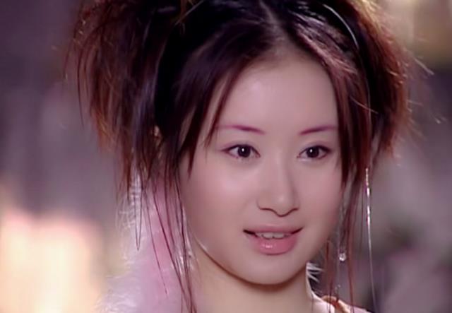 娱乐圈|她因一张照片被导演意外看中,5岁就进入娱乐圈,后片约不断