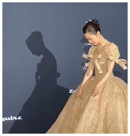 宋轶|谁能想到，白敬亭和宋轶在一起了！网友：拜拜了，郭麒麟