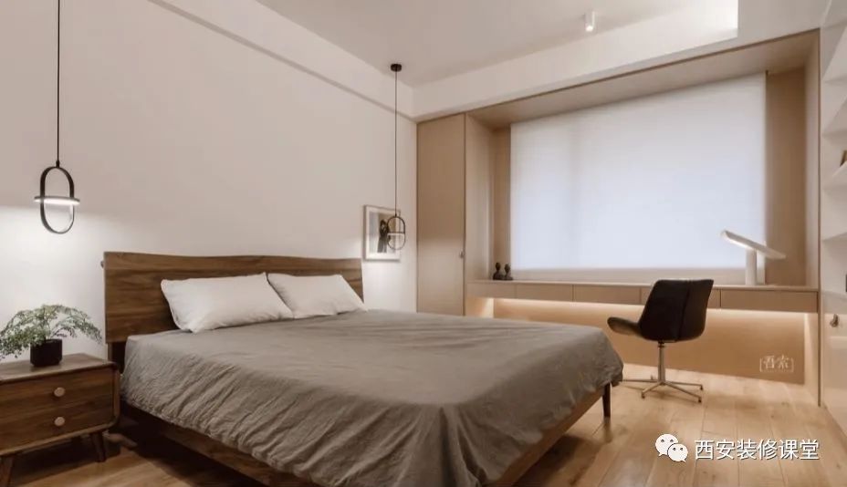 利用窗户定制超级书桌，这样做更好