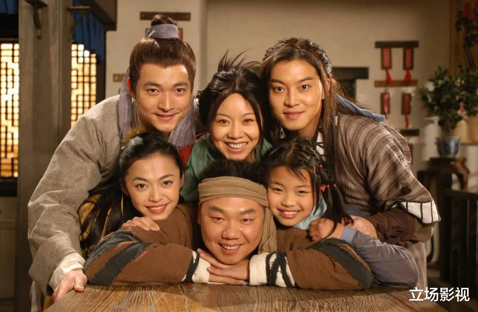 破事精英|情景喜剧《破事精英》首播，连看4集不过瘾，这才是当下最需要的国产剧