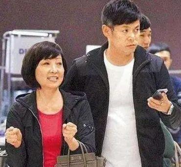 王美华|曾宝仪母亲确诊新冠!曾是曾志伟前妻,恋上干儿子,三次患癌……