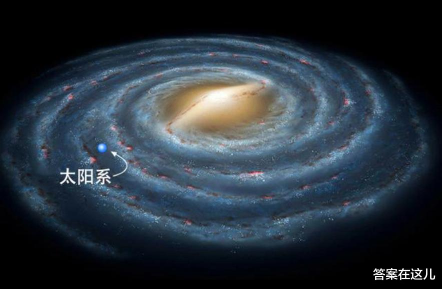 翟志刚出舱时怕地球飘跑了！为何地球没往下掉，能飘在宇宙中？