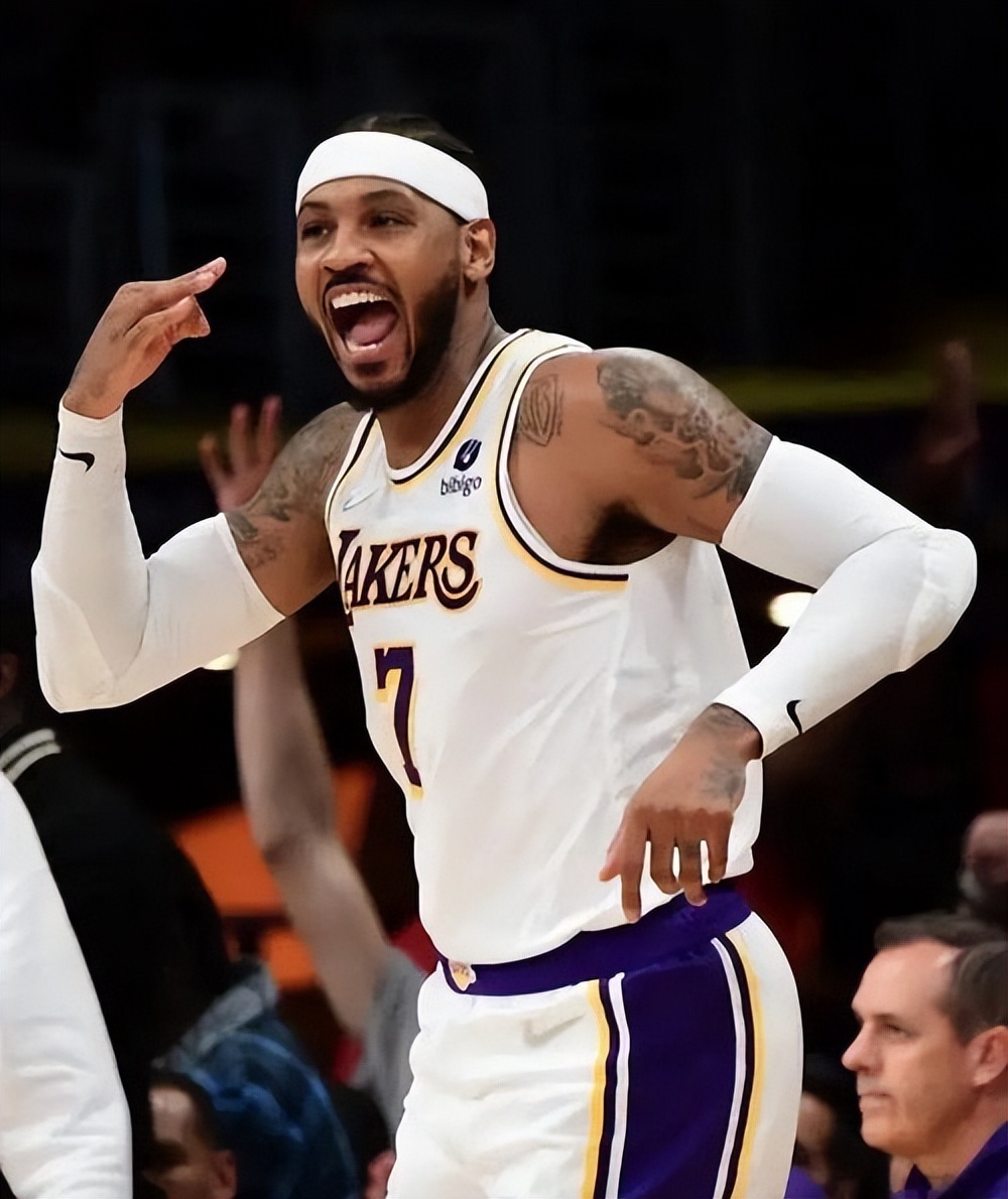 高校|安东尼打了19年NBA,一共赚了多少薪水?说出来你可能不信