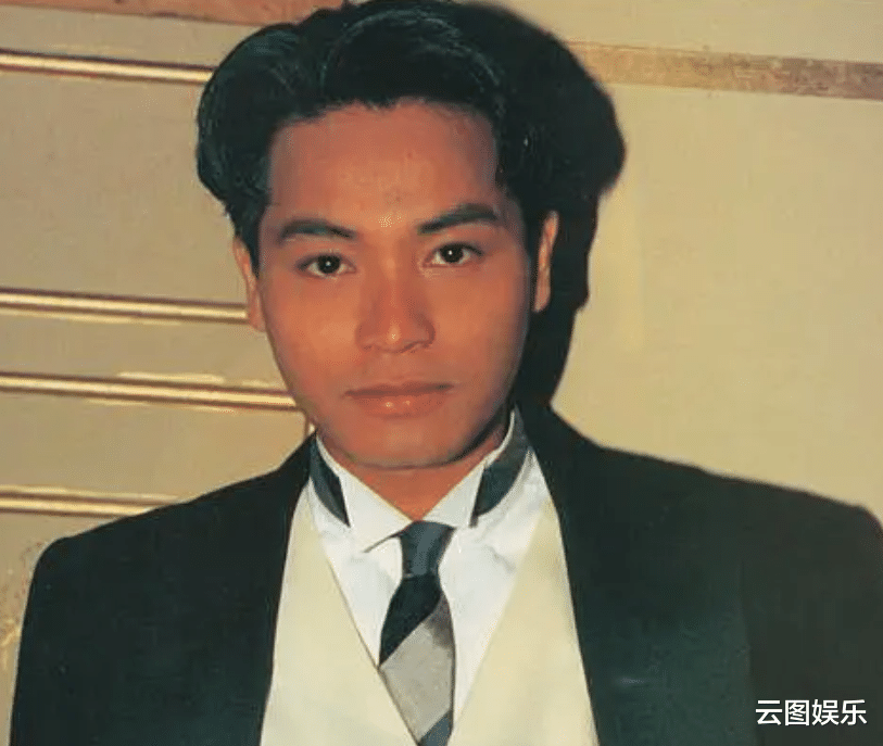 郭晋安|郭晋安首度携女儿出席活动！穿父女装默契十足，11岁爱女太像爸爸