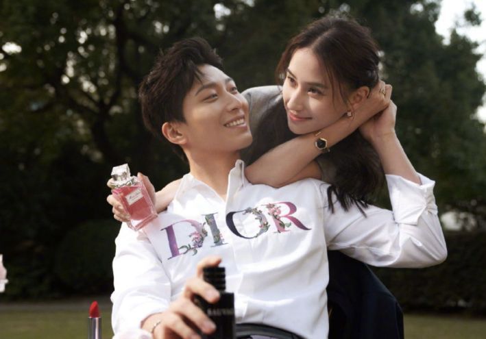 窦骁|曝窦骁与何超莲奉子成婚，聘礼高达10亿，男方火速发文辟谣