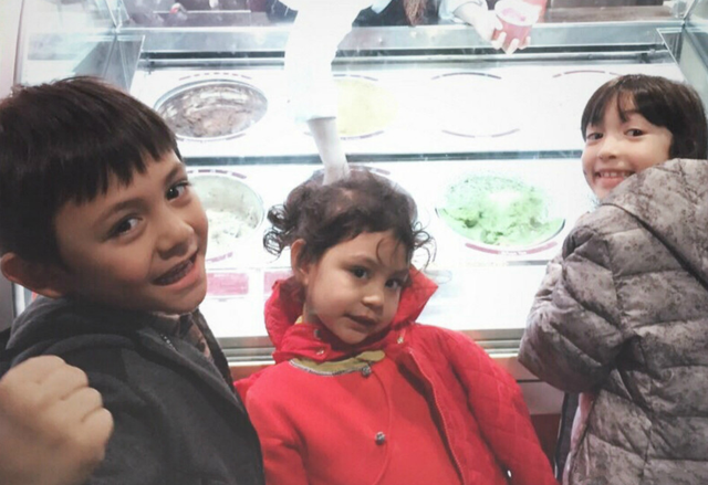 诺一|刘烨儿子诺一帅到认不出,混血颜值满是少年气