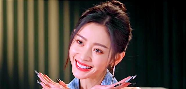 张天爱|张天爱初亮相“浪姐”,展现纯天然的东北属性,可年龄是个谜团