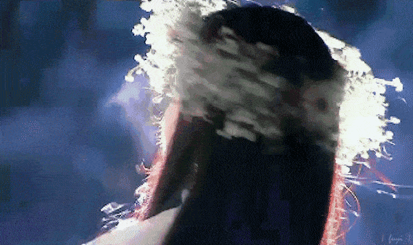 经典|光靠脸也能秒杀众人？有人回眸一笑成经典，有人却沦为全网笑柄