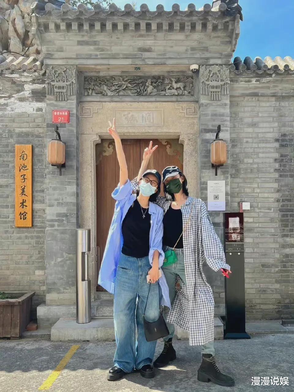 倪妮|倪妮新剧路透造型火辣，大长腿太真实，网友大赞气质太符合剧本