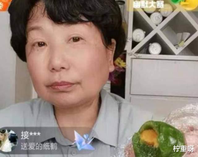 许敏|姚策堂嫂晒老杜念稿视频,特意感谢粉丝支持,相信谣言不攻自破