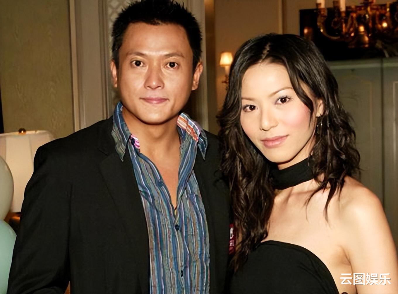 滕丽名|滕丽名47岁生日罕秀恩爱,富商老公已满头白发,婚后住别墅很惬意