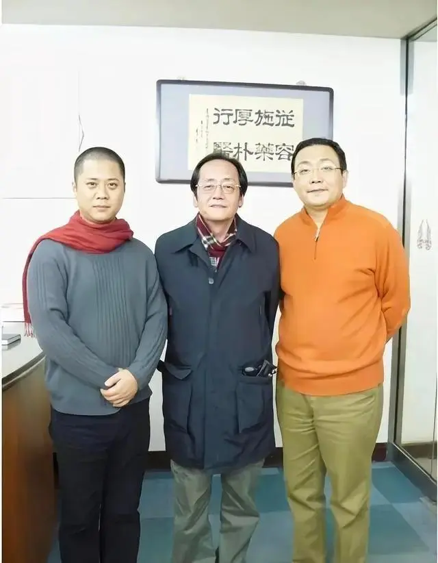 重金属|同为“网红中医”，徐文兵跟倪海厦有何不同？谁讲的课程更好？