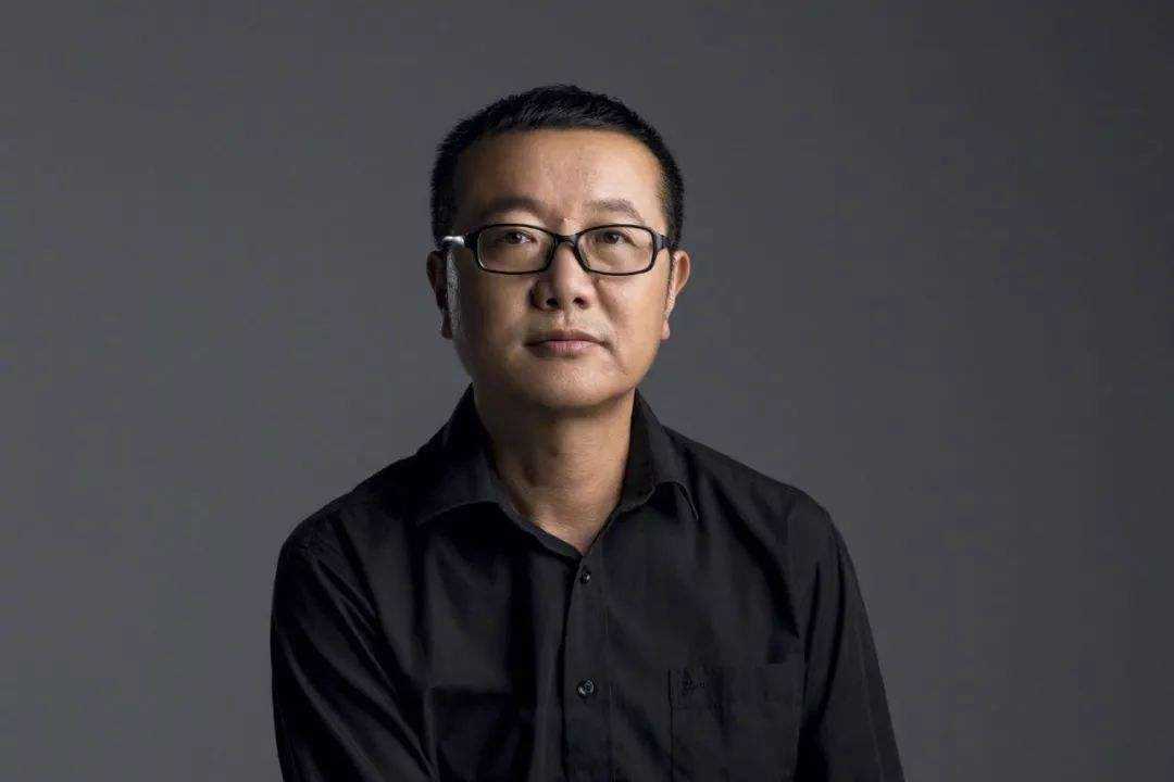 刘慈欣|刘慈欣为何一夜之间被黑惨，他在科幻界取得成功，动了谁的奶酪？