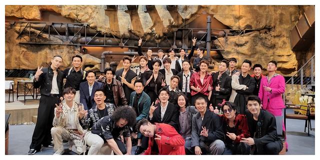 任贤齐|《披哥2》团综人员确定，任贤齐带队一路骑行，吴卓羲与仁科加盟