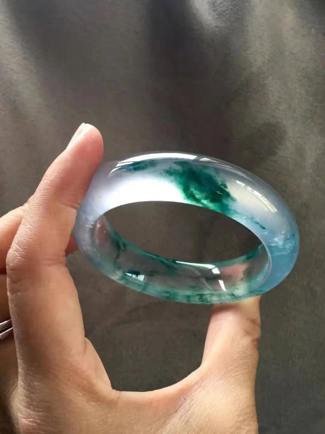 翡翠手镯|说说我至今为止遇见的最完美的翡翠手镯!