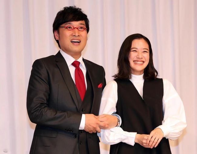 苍井优|“森系女神”苍井优:36岁官宣怀孕消息,老公却因太丑上了热搜