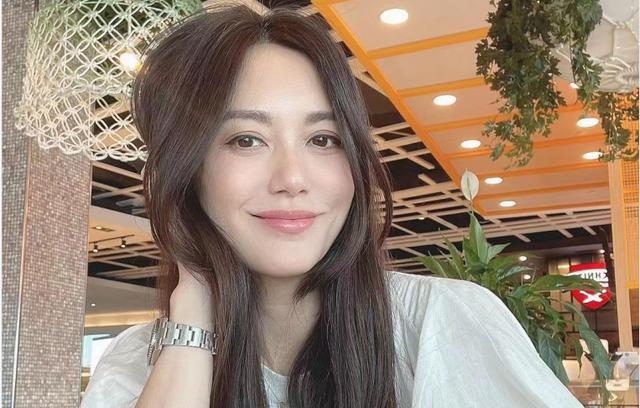 郭妃丽|“最美殷素素”曝近况,合作高圆圆让她走红,49岁依旧青春靓丽