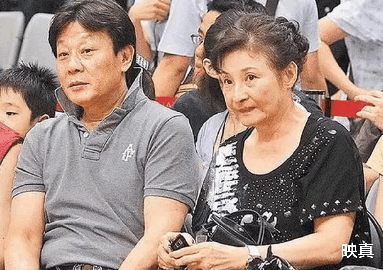 寇世勋|演员寇世勋坐拥双妻，受访时说：来世不会再娶两个老婆，太累了