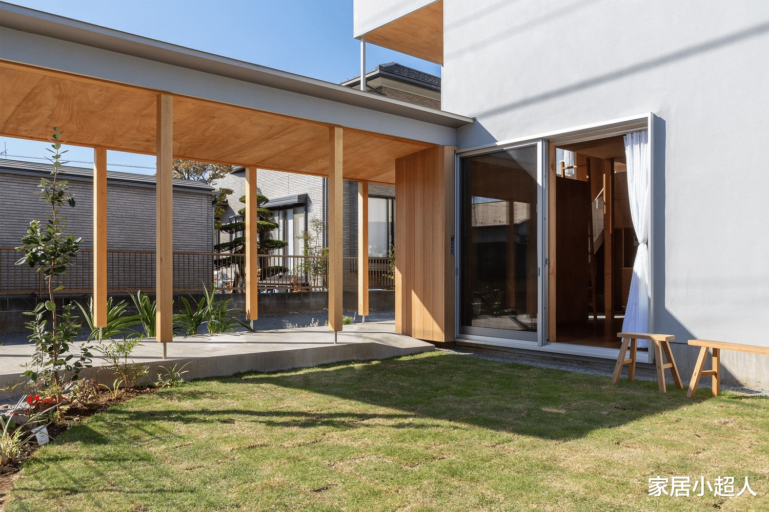 地暖上面铺瓷砖更合适？入住就开始后悔，别再傻傻跟风了！