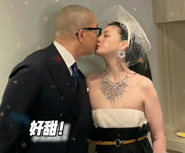 大S|打脸了？大S宣布退圈2个月后低调复工，网友的反应让人意外