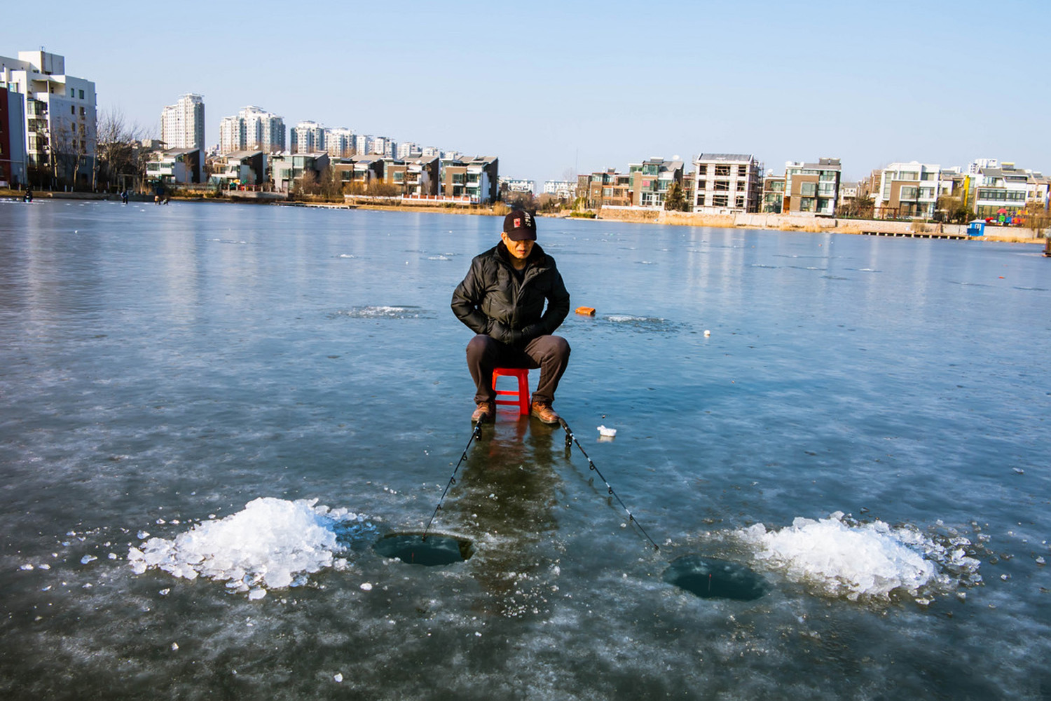 |为什么冬季钓鱼的人很少？冬季如何让鱼开口？冬季让鱼开口的技巧