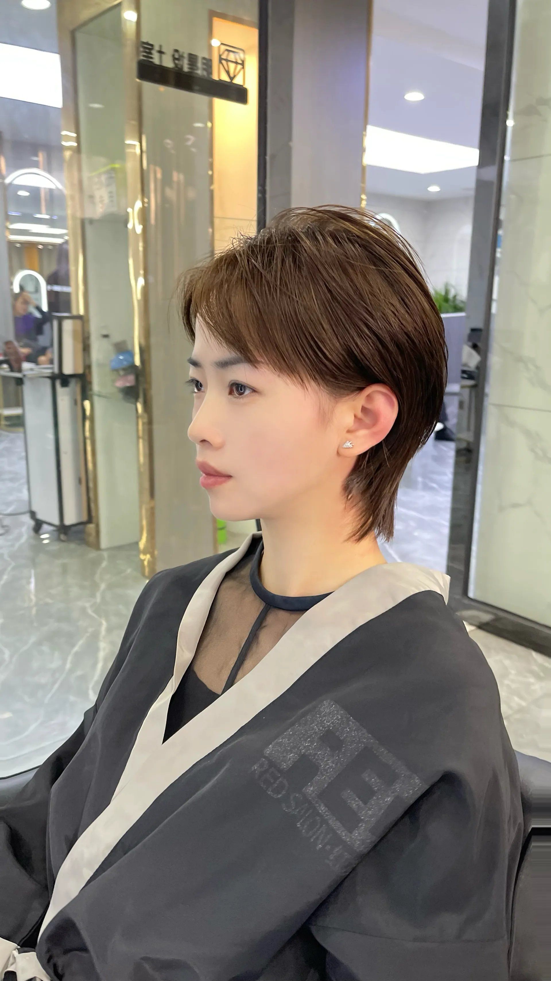 短发 今秋最美女发15款，效果就是不一样，剪完不后悔